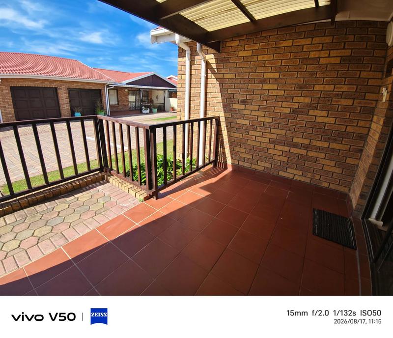 2 Bedroom Property for Sale in Fonteine Park Western Cape